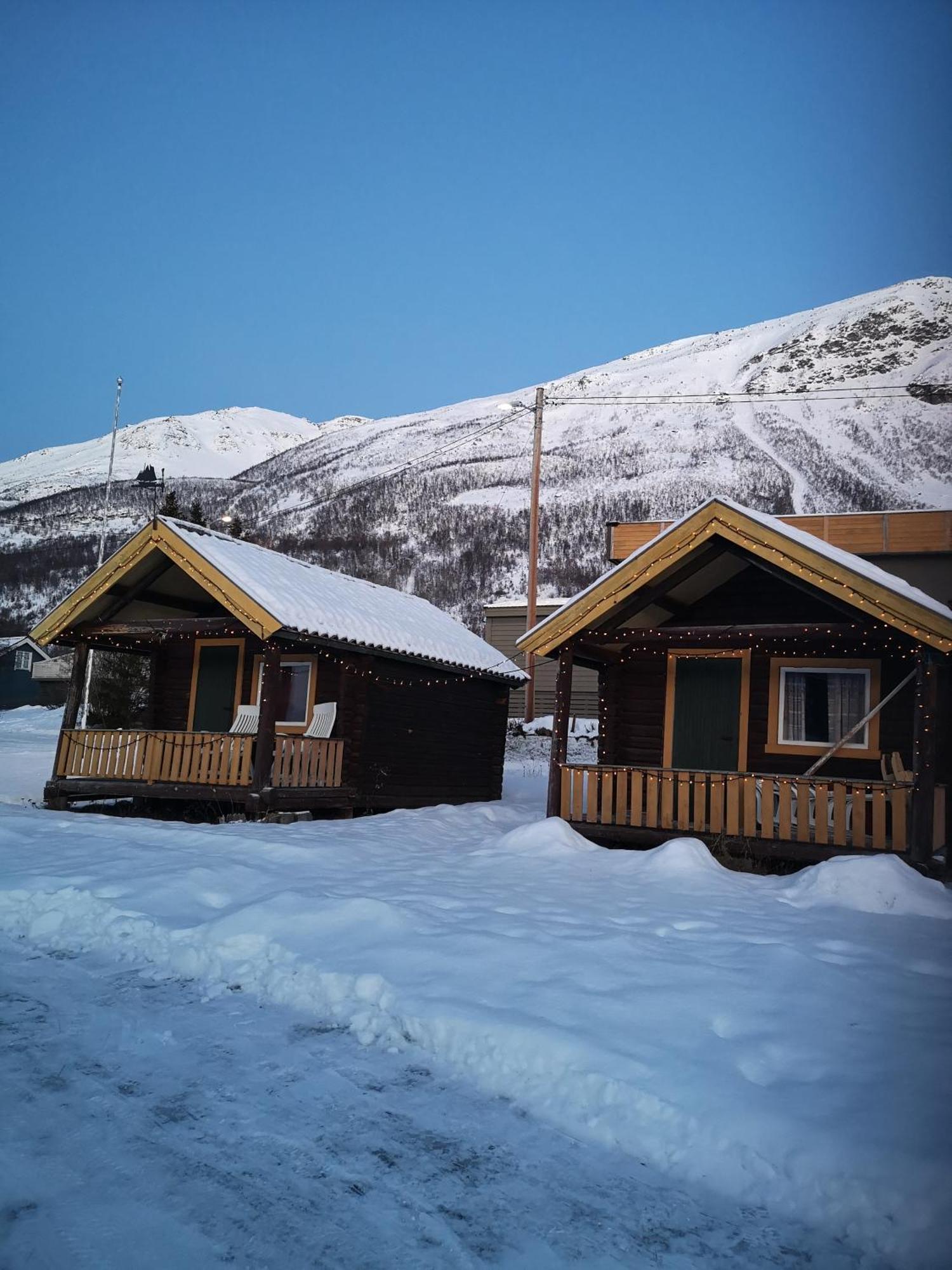 Best No1 Manndalen Exteriér fotografie